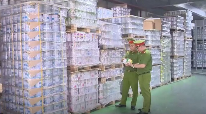 Sau kẹo Kera, Bộ Công an bóc vụ sữa giả cực lớn. Nguồn: VTV