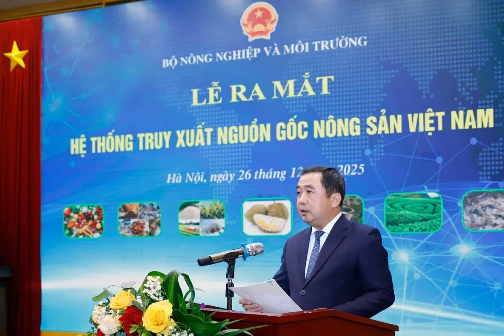 Bộ trưởng Bộ Nông nghiệp và Môi trường Trần Đức Thắng phát biểu khai mạc. Ảnh Khương Trung.